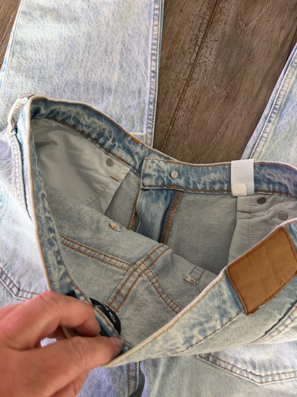 Aeropostale Light Blue Mom Jeans - Picture 8 of 14